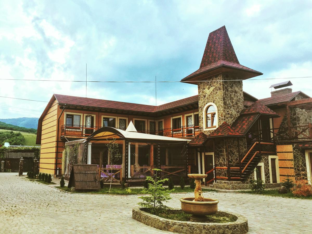 Minihotel Zolotoe Runo Ploskoye Bagian luar foto