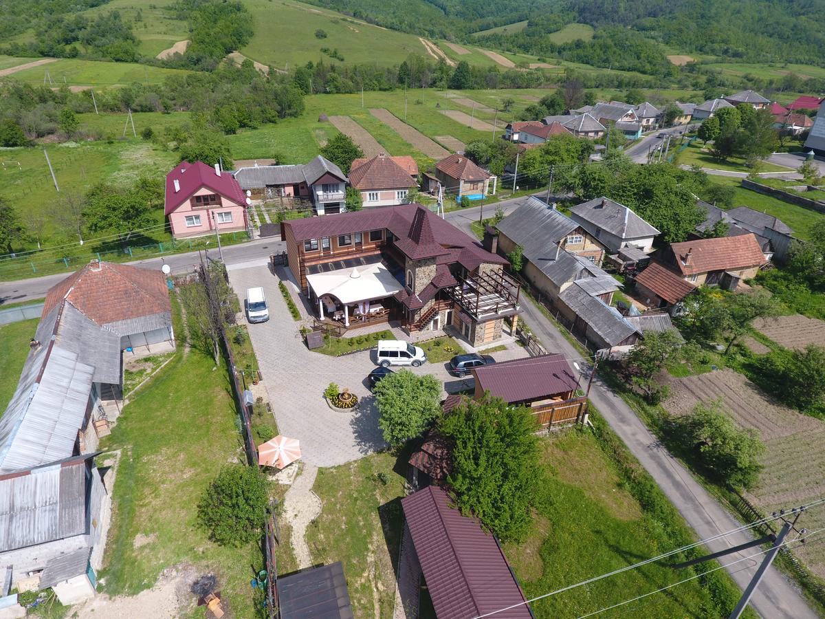 Minihotel Zolotoe Runo Ploskoye Bagian luar foto